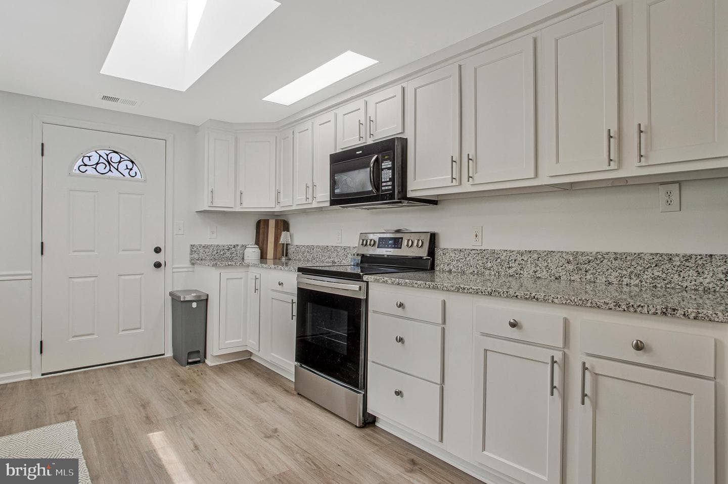 114 River Road photo 12