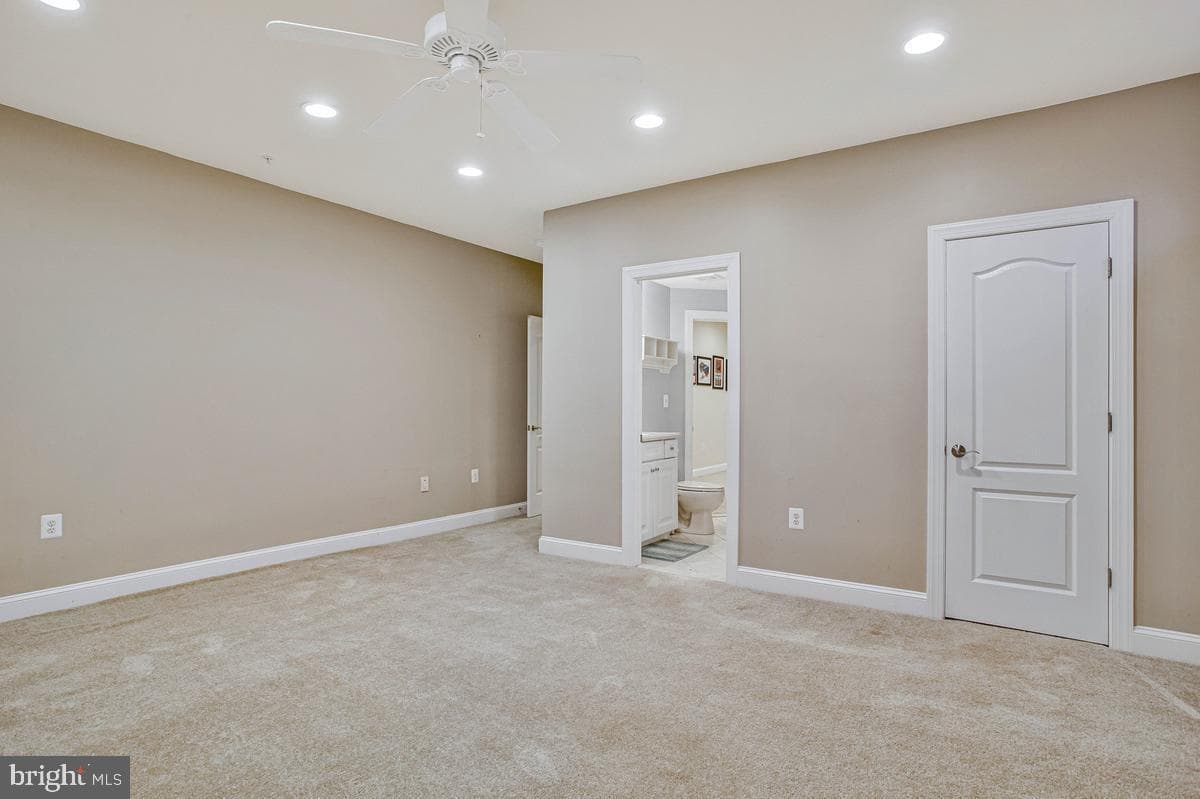 27 Hunting Court photo 63