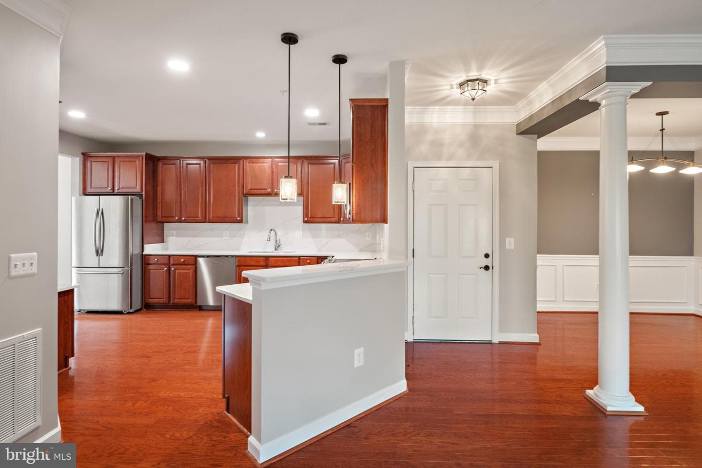 1523 Enyart Way #102 photo 13