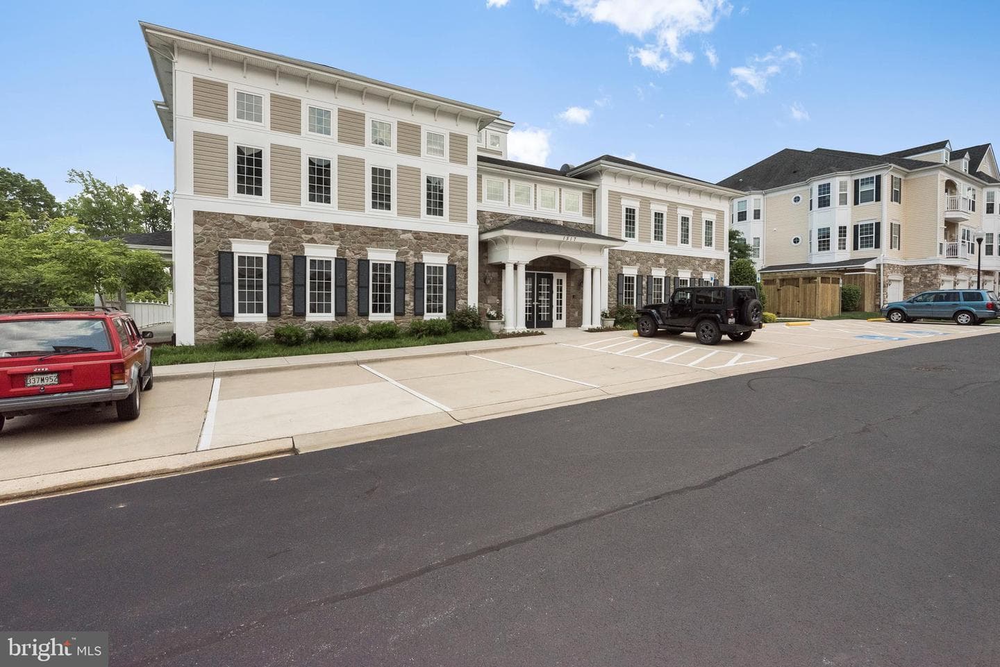 1523 Enyart Way #102 photo 64