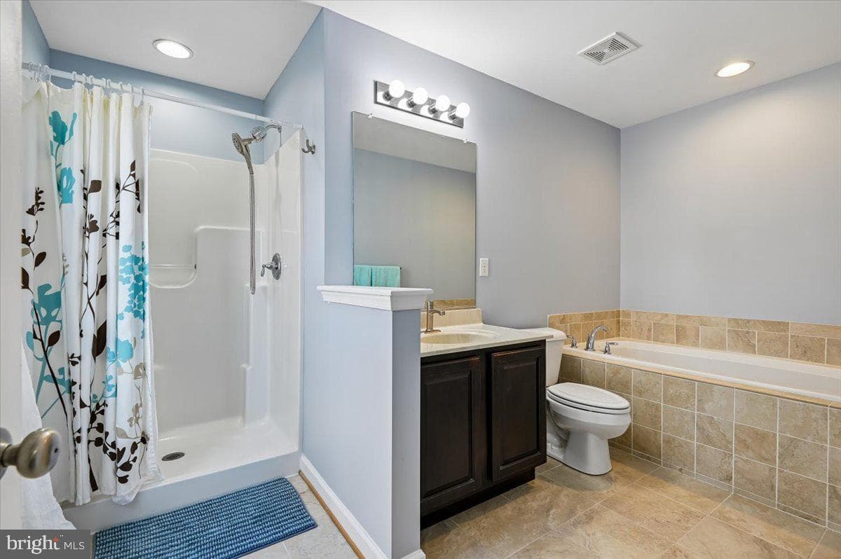 1237a Juniper Street photo 15