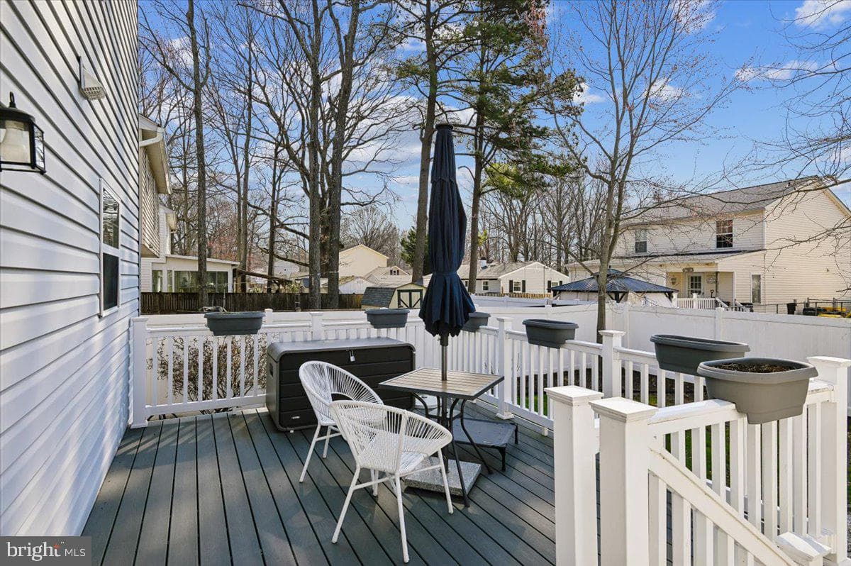 1237a Juniper Street photo 4