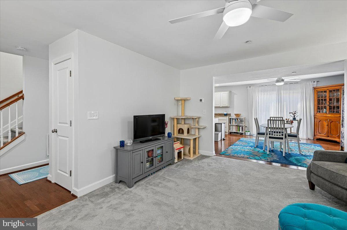 1237a Juniper Street photo 6