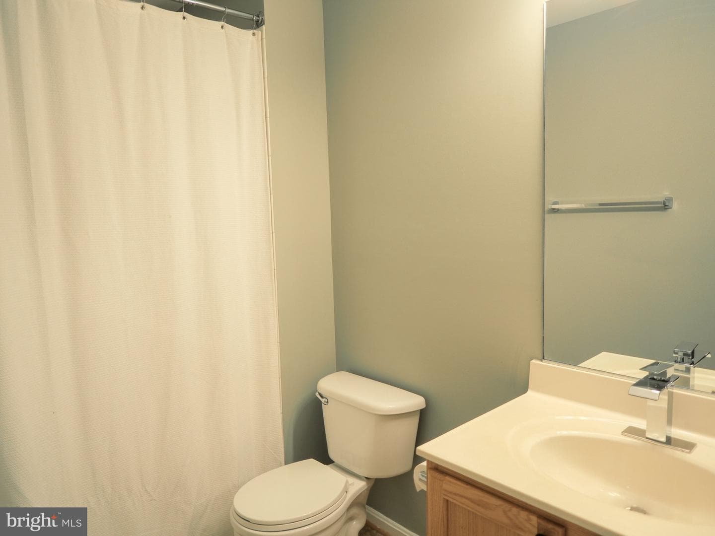 905 Gunnison Court photo 34