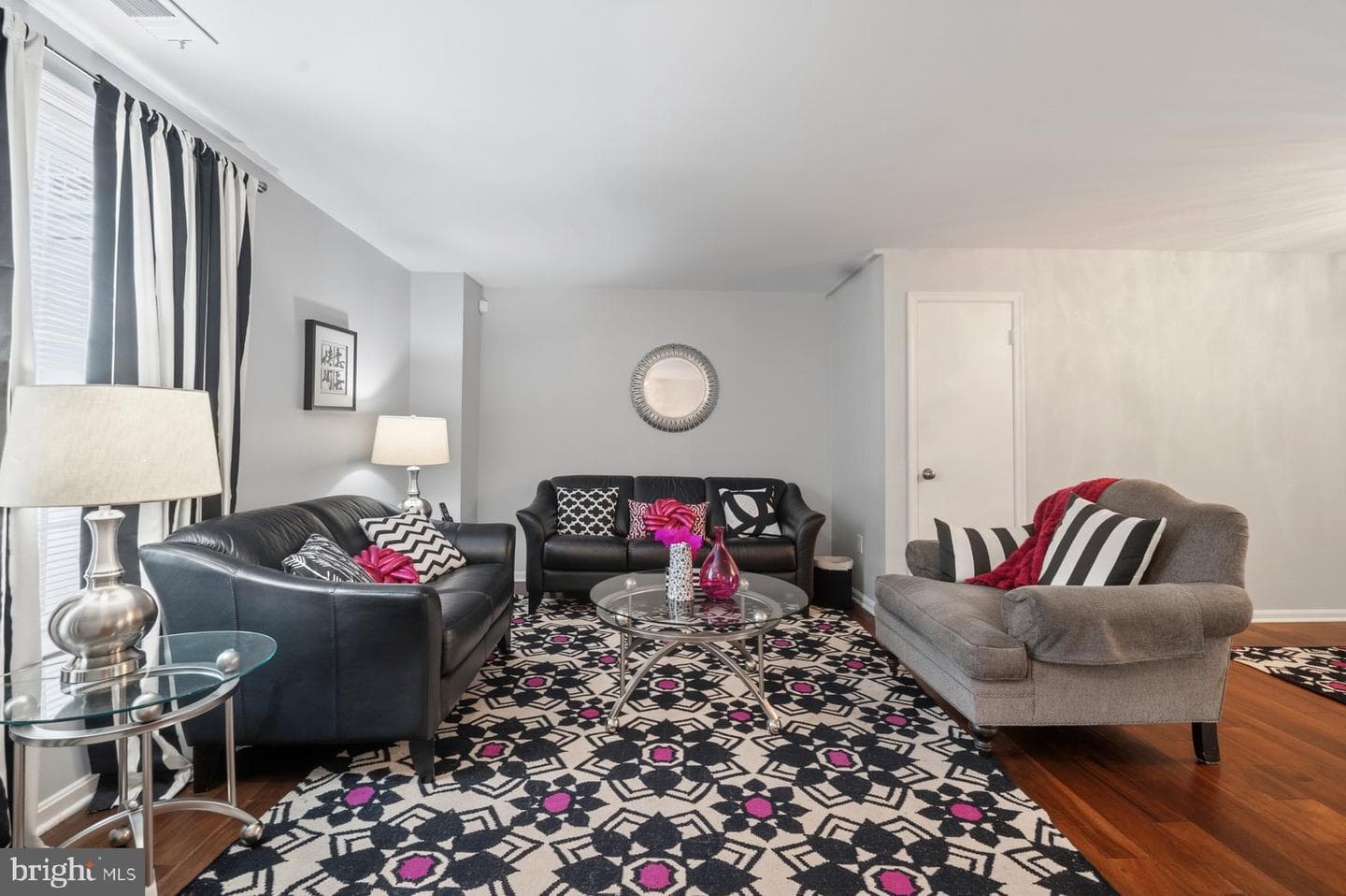 1612 W Bancroft Lane #144 photo 3
