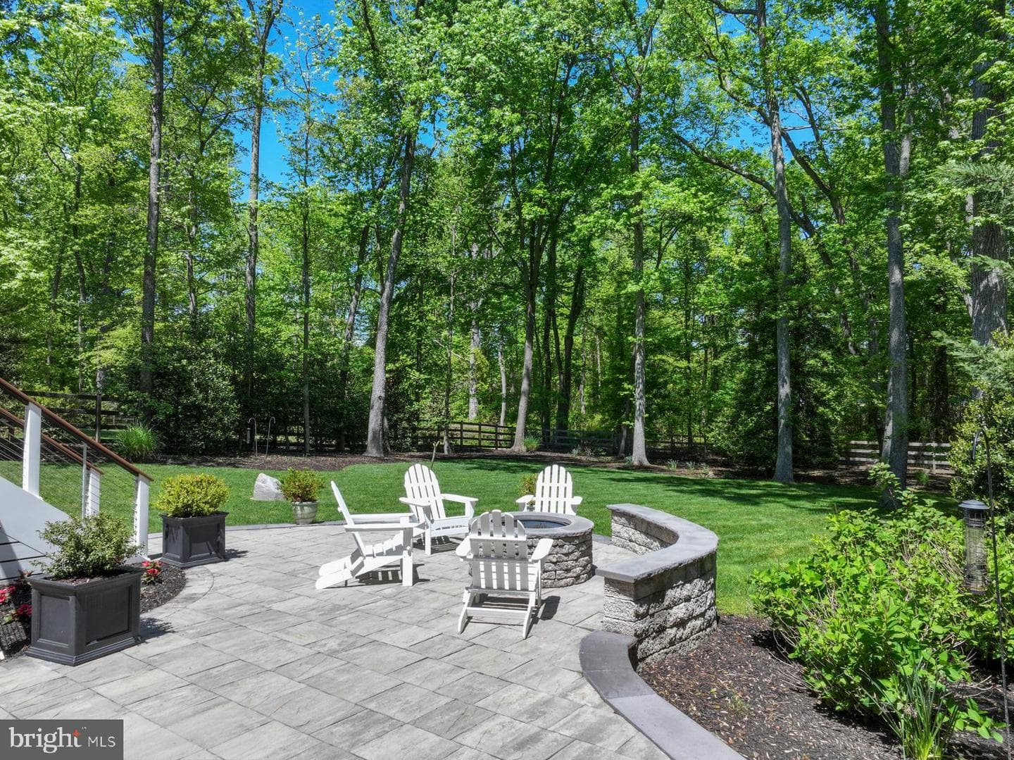 1207 Thomas Point Court photo 5