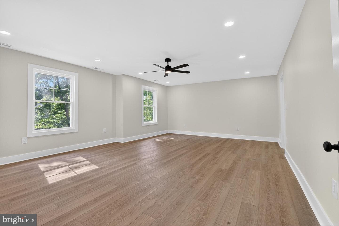 358 Prestonfield Lane photo 38