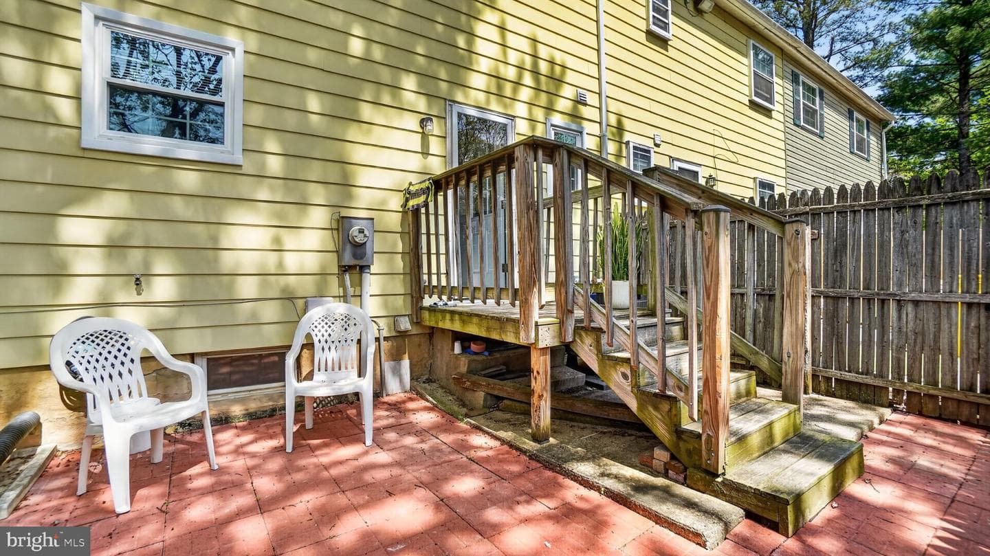 457 Mainview Court photo 17