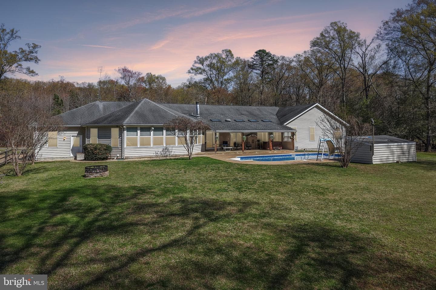 54 Dayton Drive photo 2