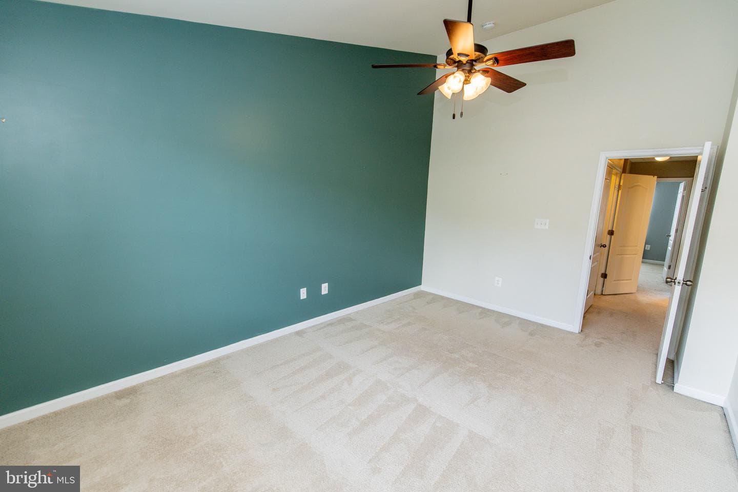 8609 Red Rock Lane photo 36