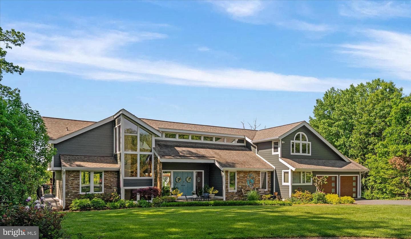 1588 Eaton Way, Annapolis