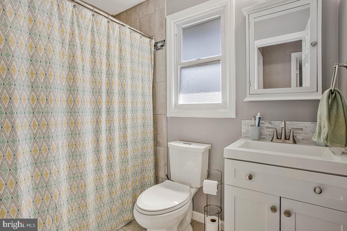1615 Ruxton Road photo 20