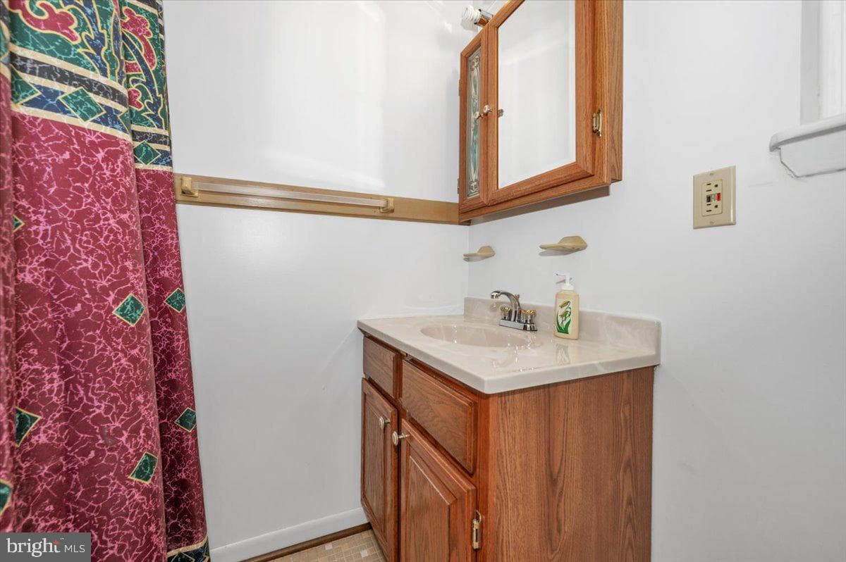 1300 Holliben Road photo 25