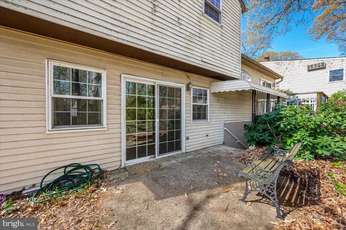 1300 Holliben Road photo 53