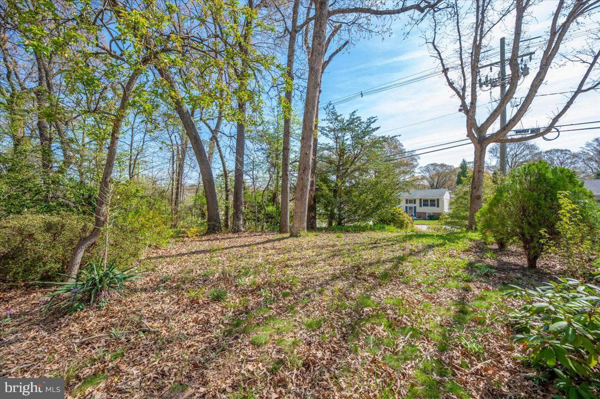 1300 Holliben Road photo 61