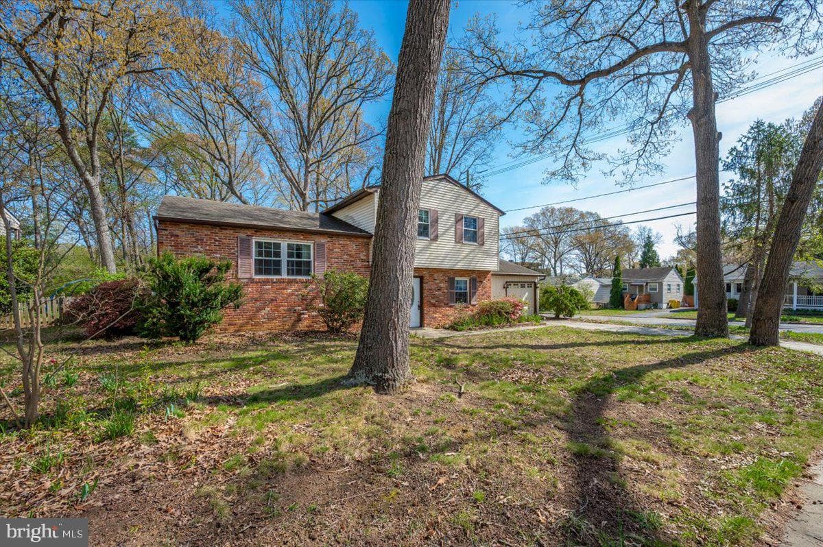 1300 Holliben Road photo 63