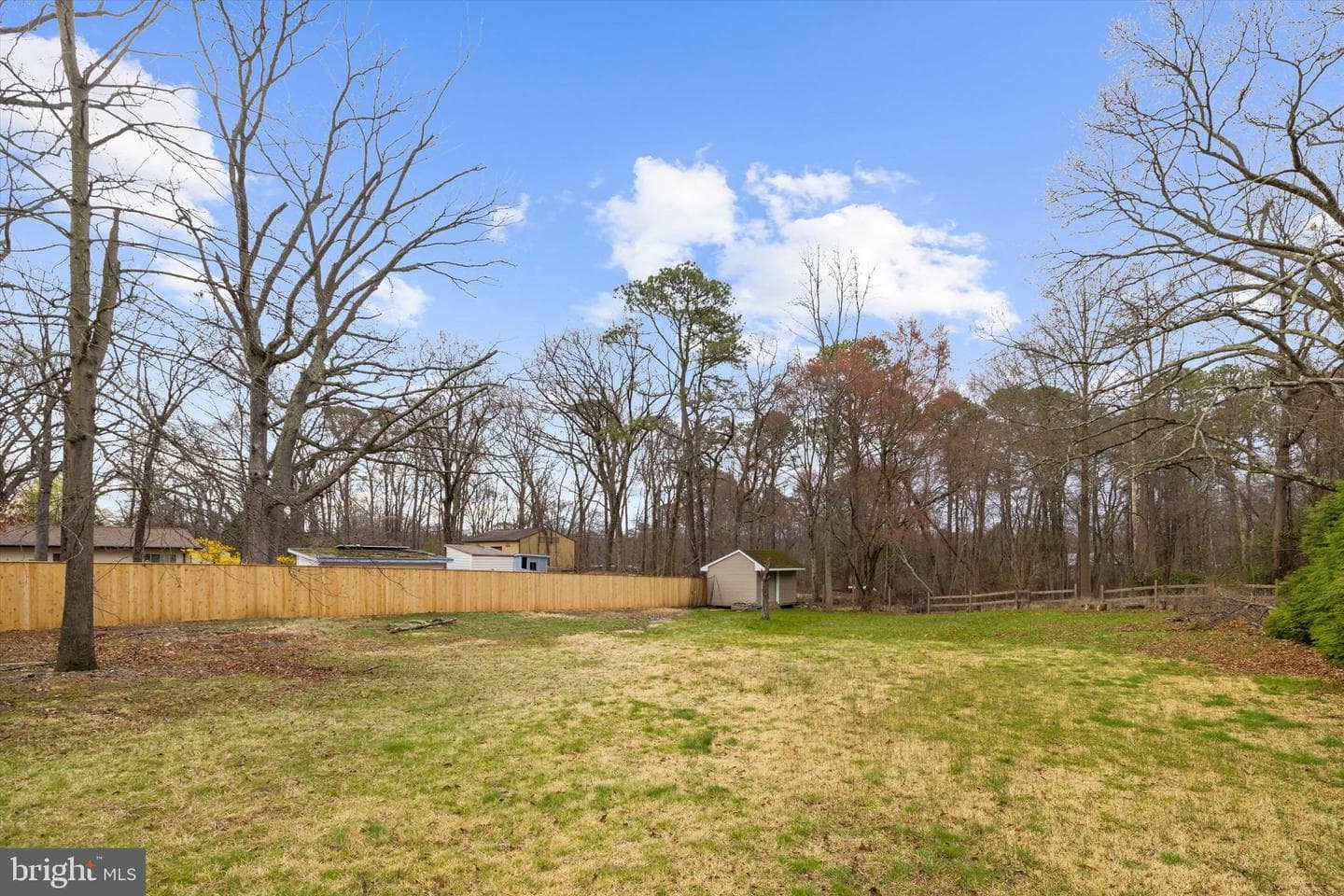 225 Obrecht Road photo 46