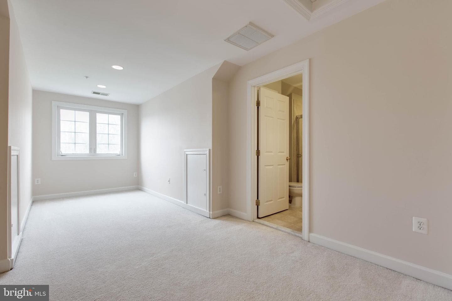 1518 Hurley Court photo 37