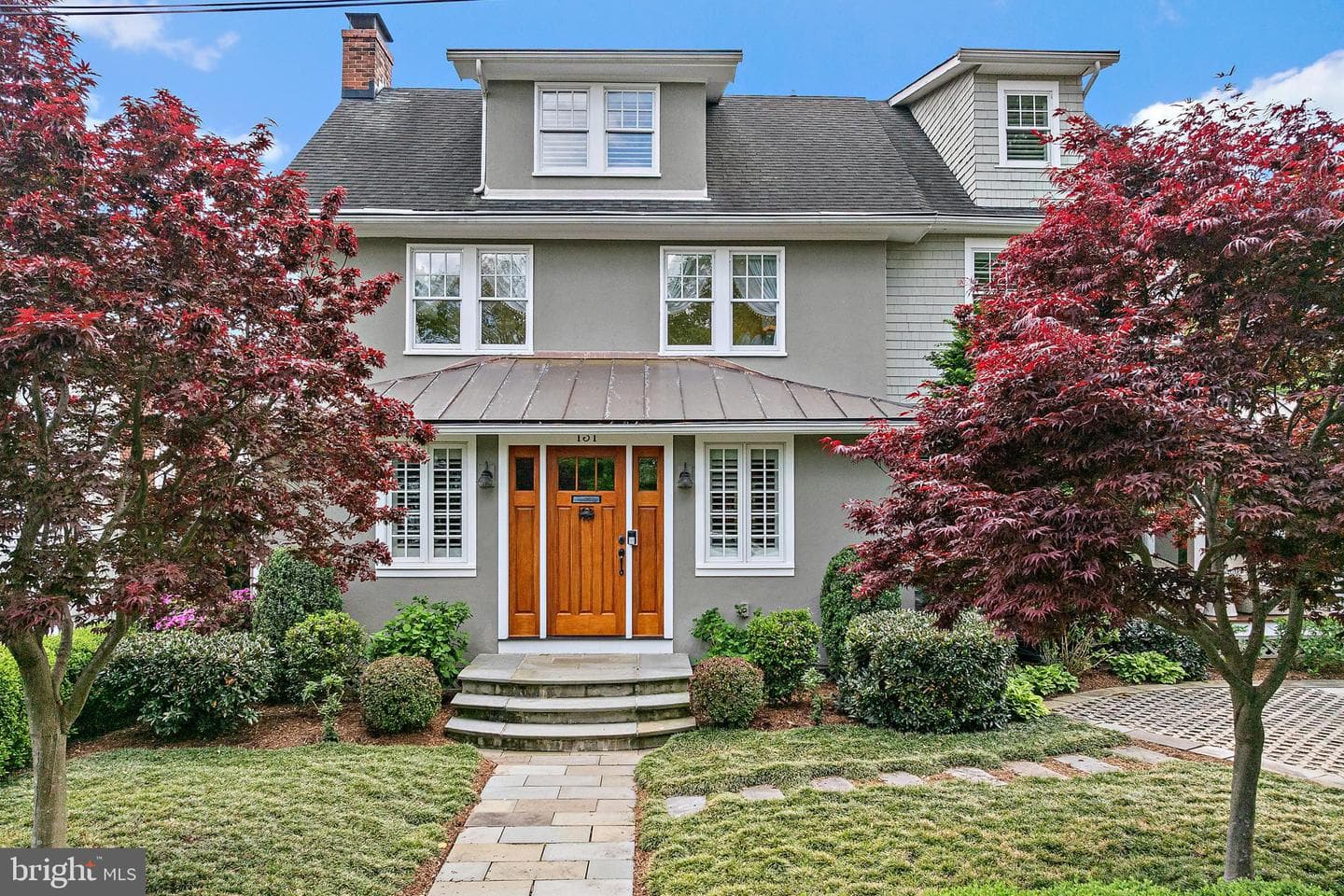 131 Spa View Avenue photo 4