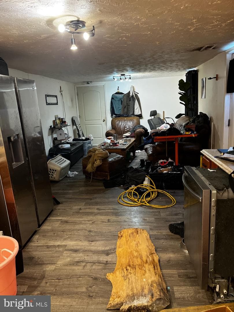 224 Elizabeth Avenue photo 8