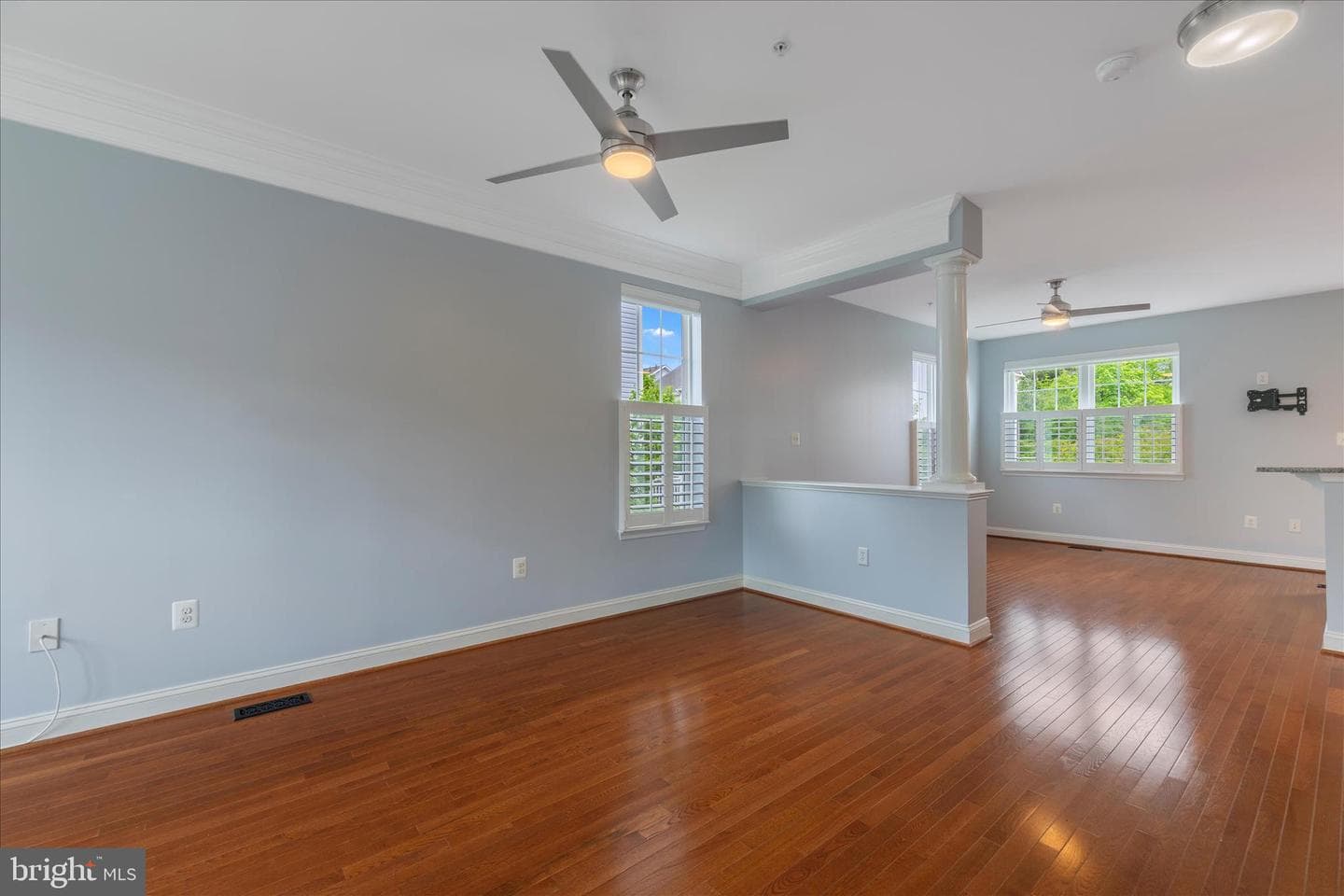 608 S Cherry Grove Avenue photo 12