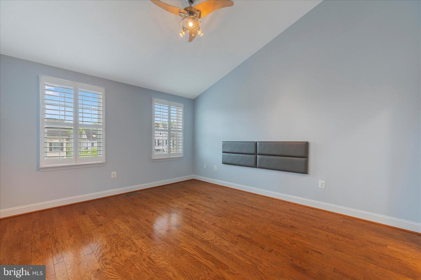 608 S Cherry Grove Avenue photo 21