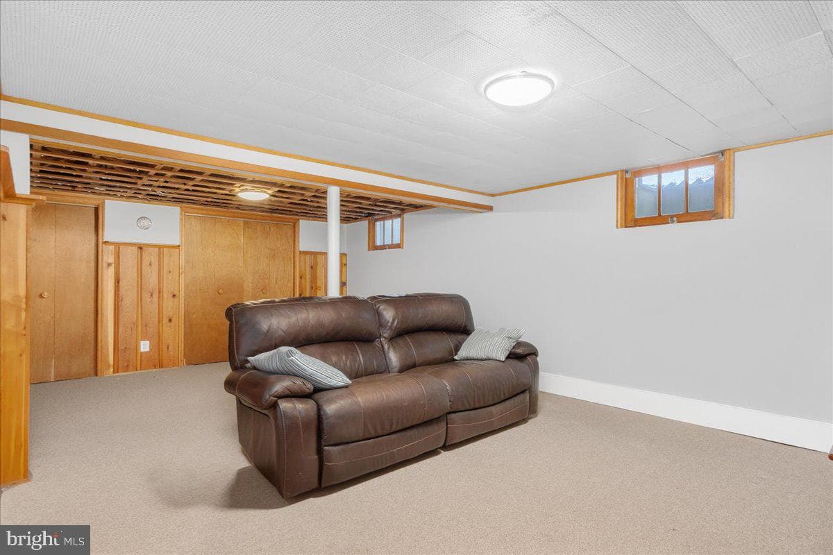 8466 Greenway photo 26