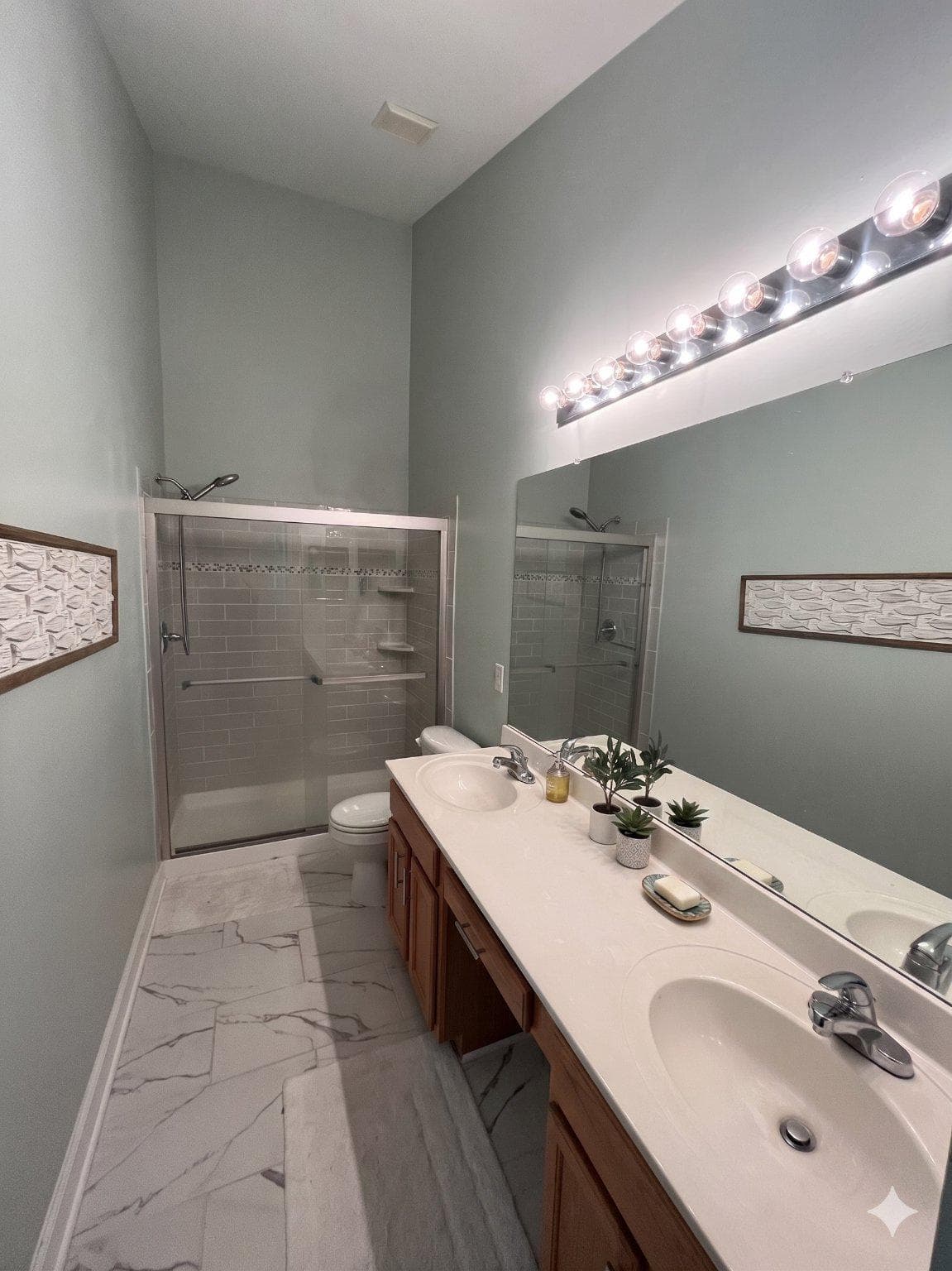 68 Harbour Heights Drive photo 9