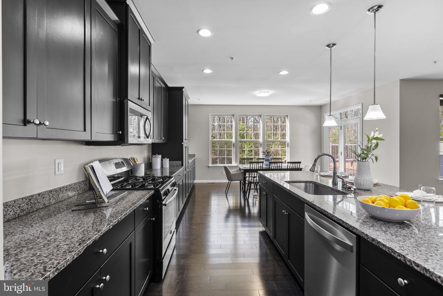 7542 Arundel Woods Drive photo 16