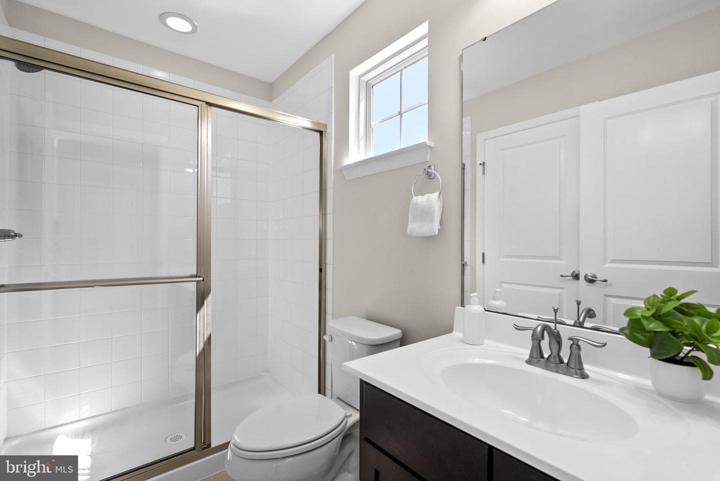 7542 Arundel Woods Drive photo 23