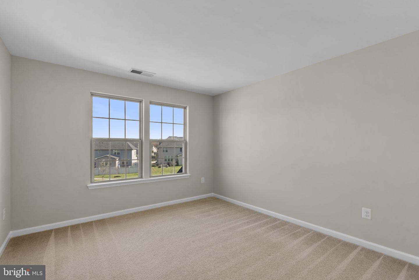 7542 Arundel Woods Drive photo 30
