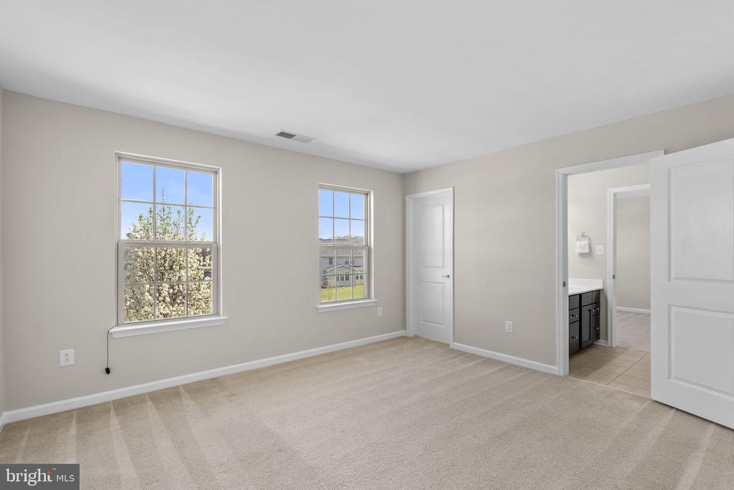 7542 Arundel Woods Drive photo 34