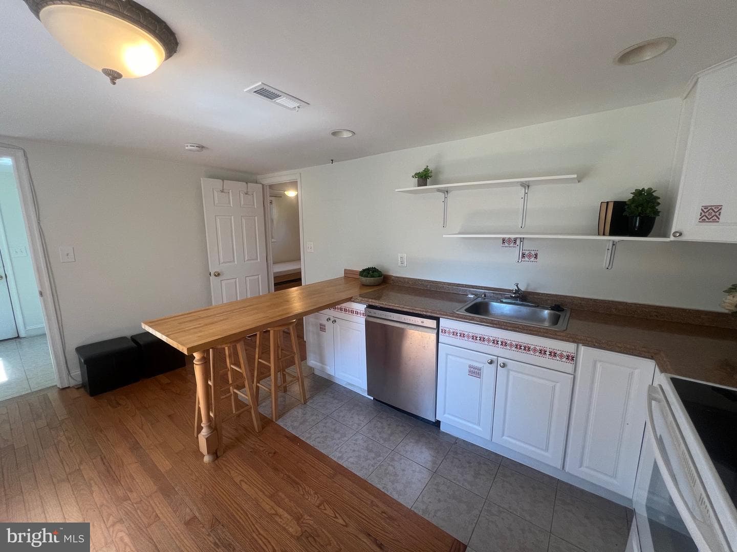 626 Clark Avenue photo 34