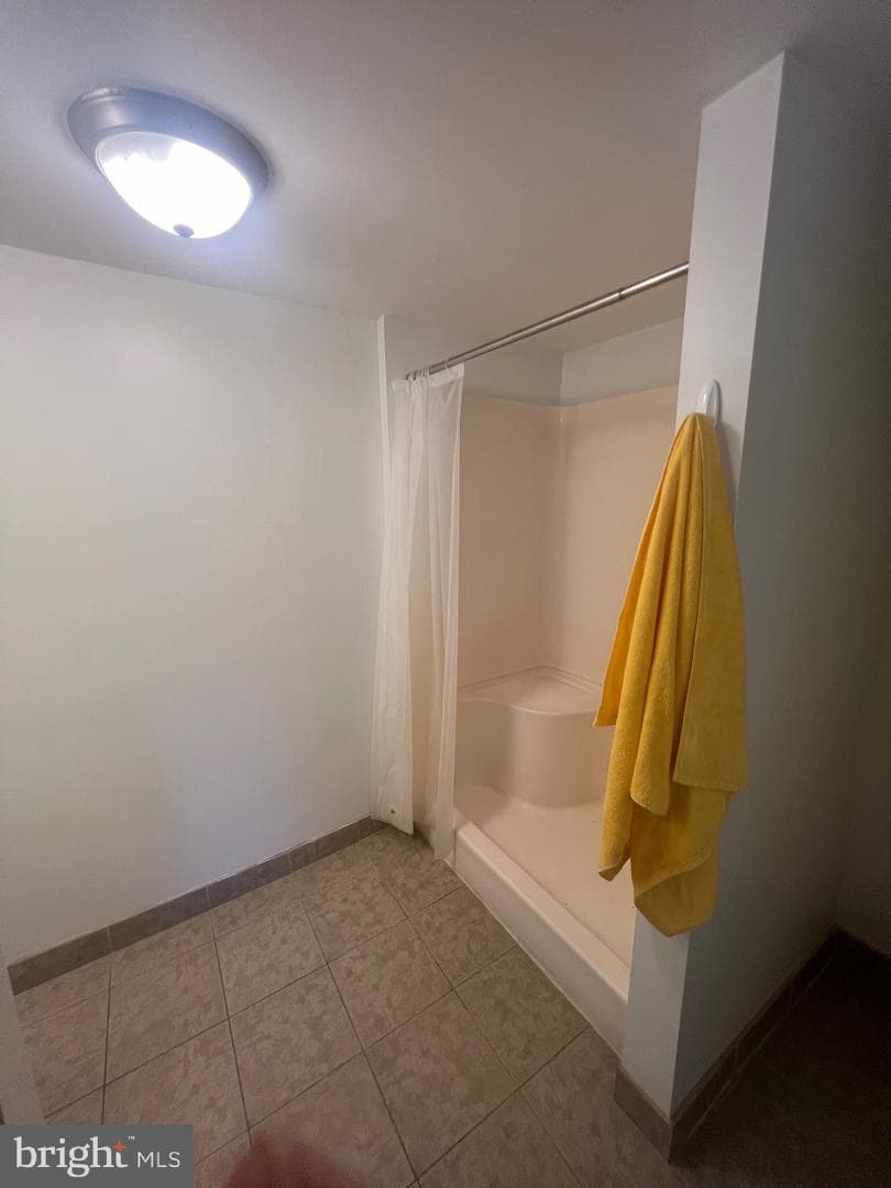 626 Clark Avenue photo 40