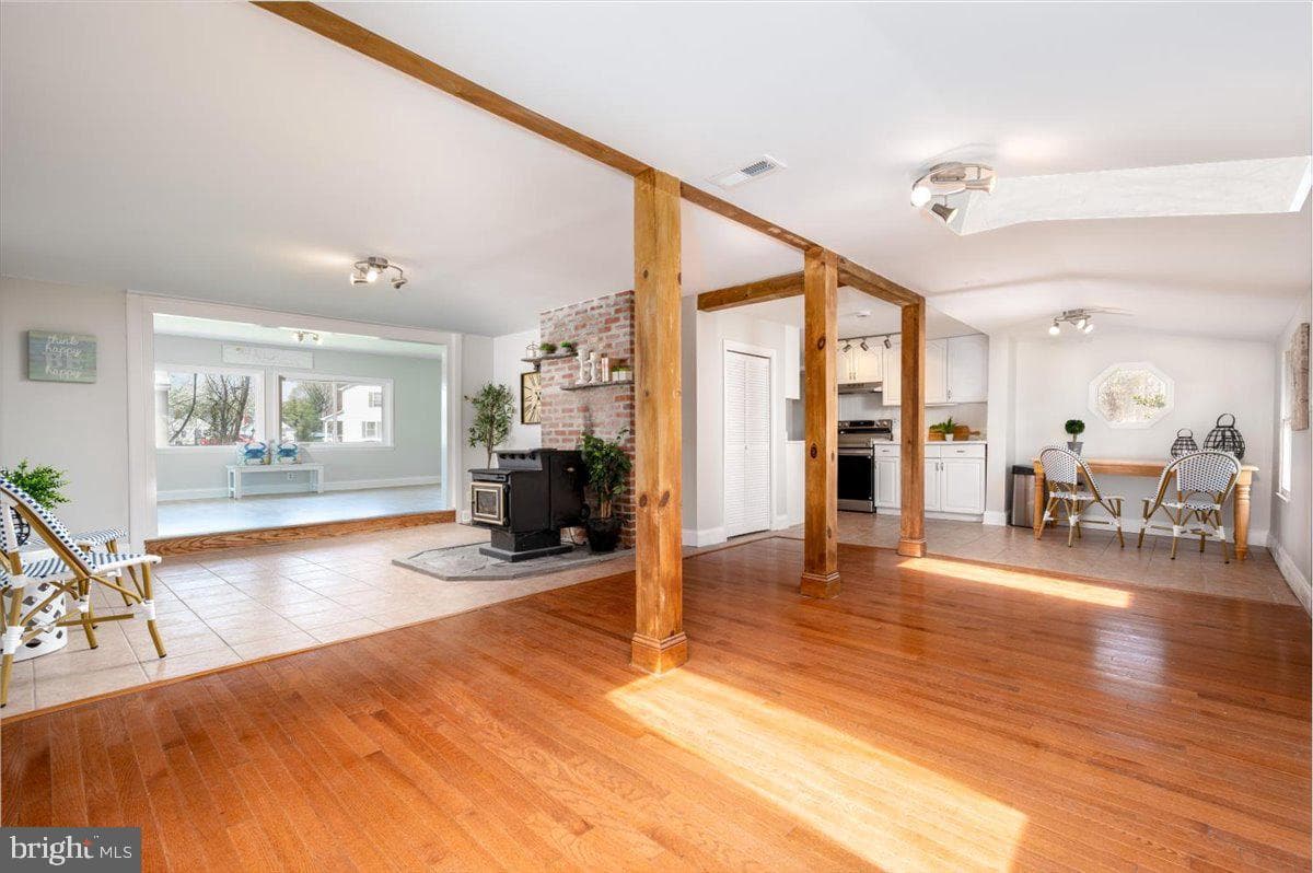 626 Clark Avenue photo 6
