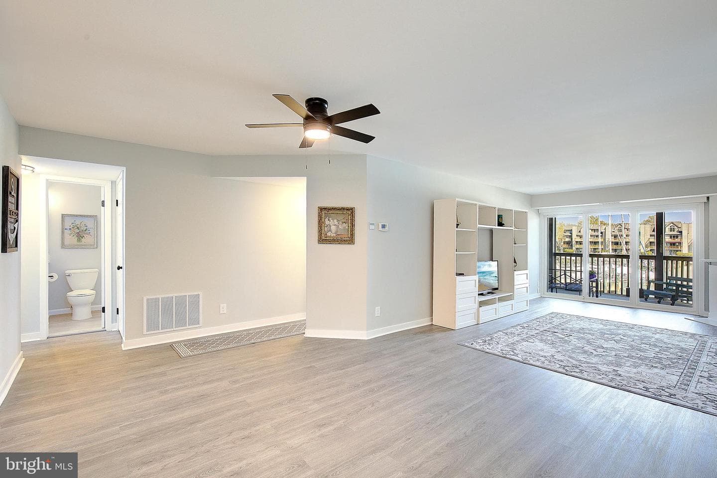 7042 Harbour Village Court #102 photo 7
