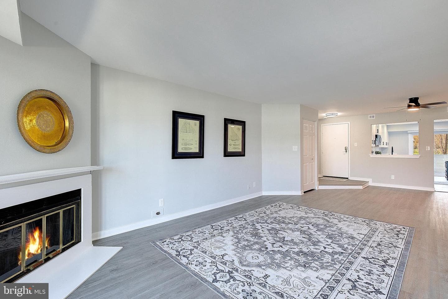 7042 Harbour Village Court #102 photo 8