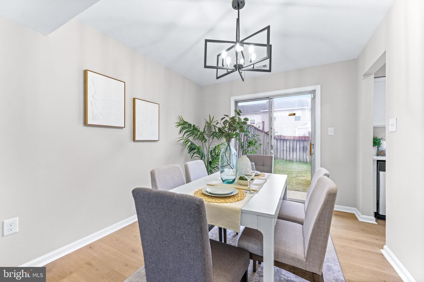 526 Bend Circle Road photo 8