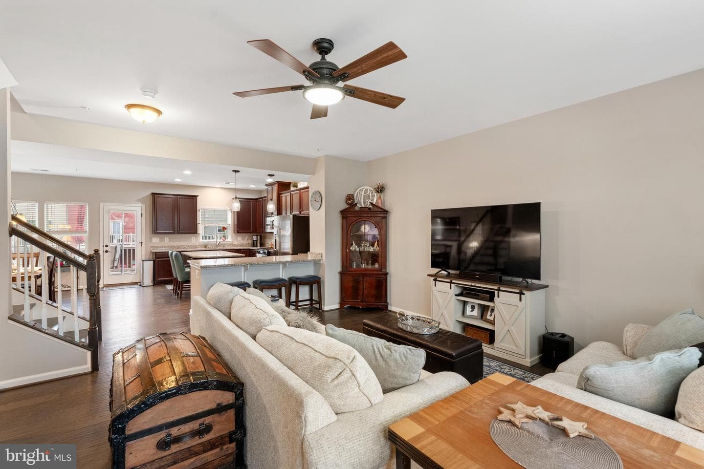 8058 Elton Street photo 12