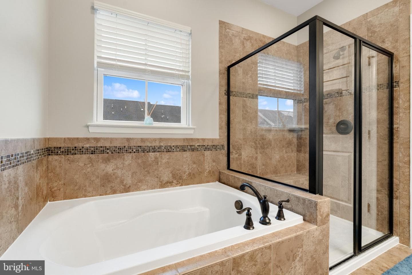 8058 Elton Street photo 21