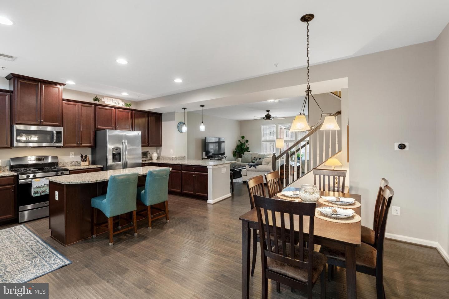 8058 Elton Street photo 3