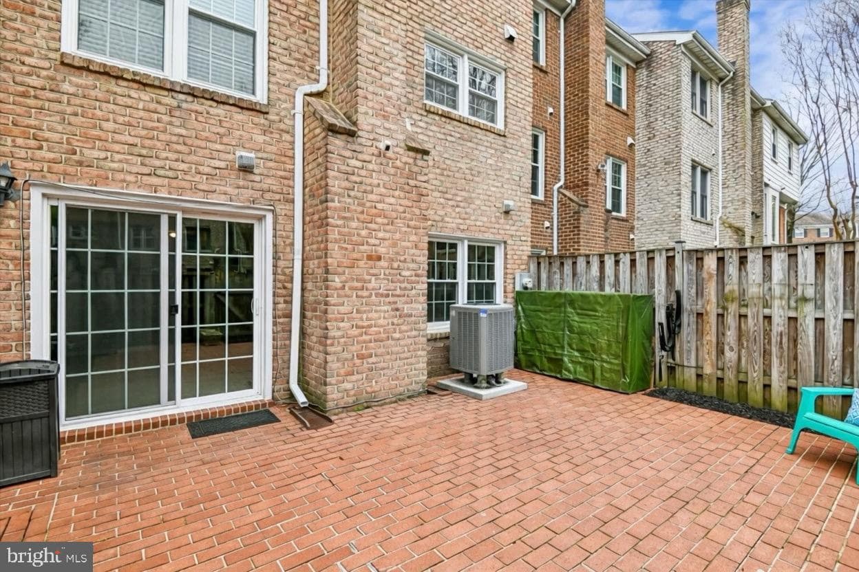 1142 Jeffrey Drive photo 35