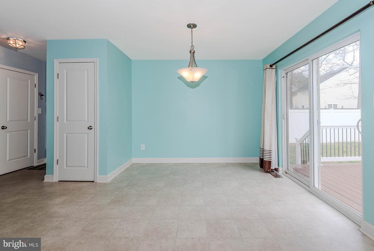 647 210th Street photo 10