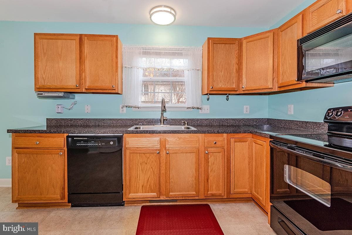 647 210th Street photo 13