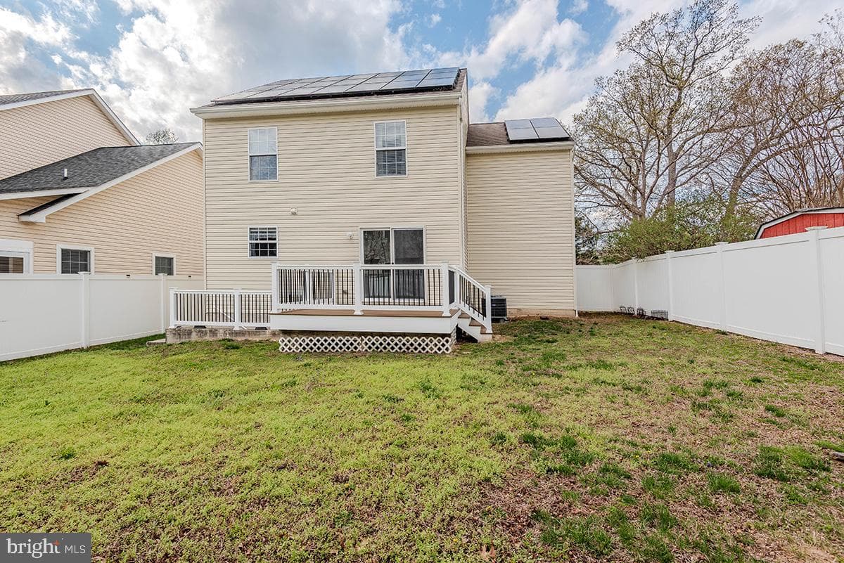 647 210th Street photo 34