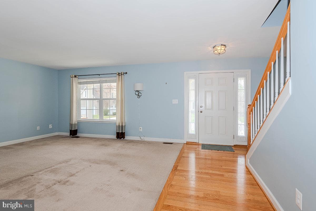 647 210th Street photo 5