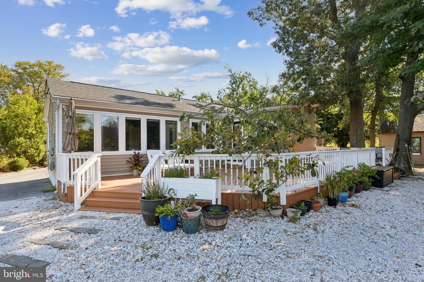 7654 Bay Street photo 35