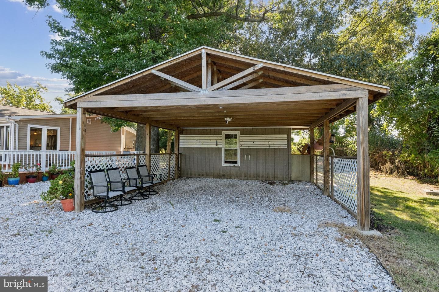 7654 Bay Street photo 40
