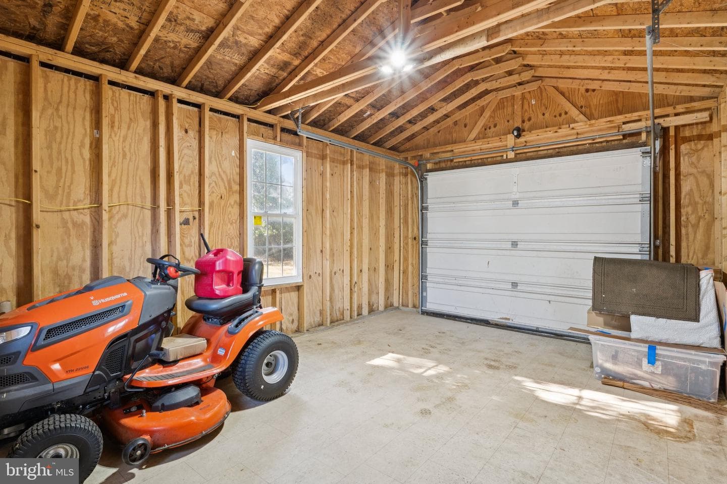 7654 Bay Street photo 42