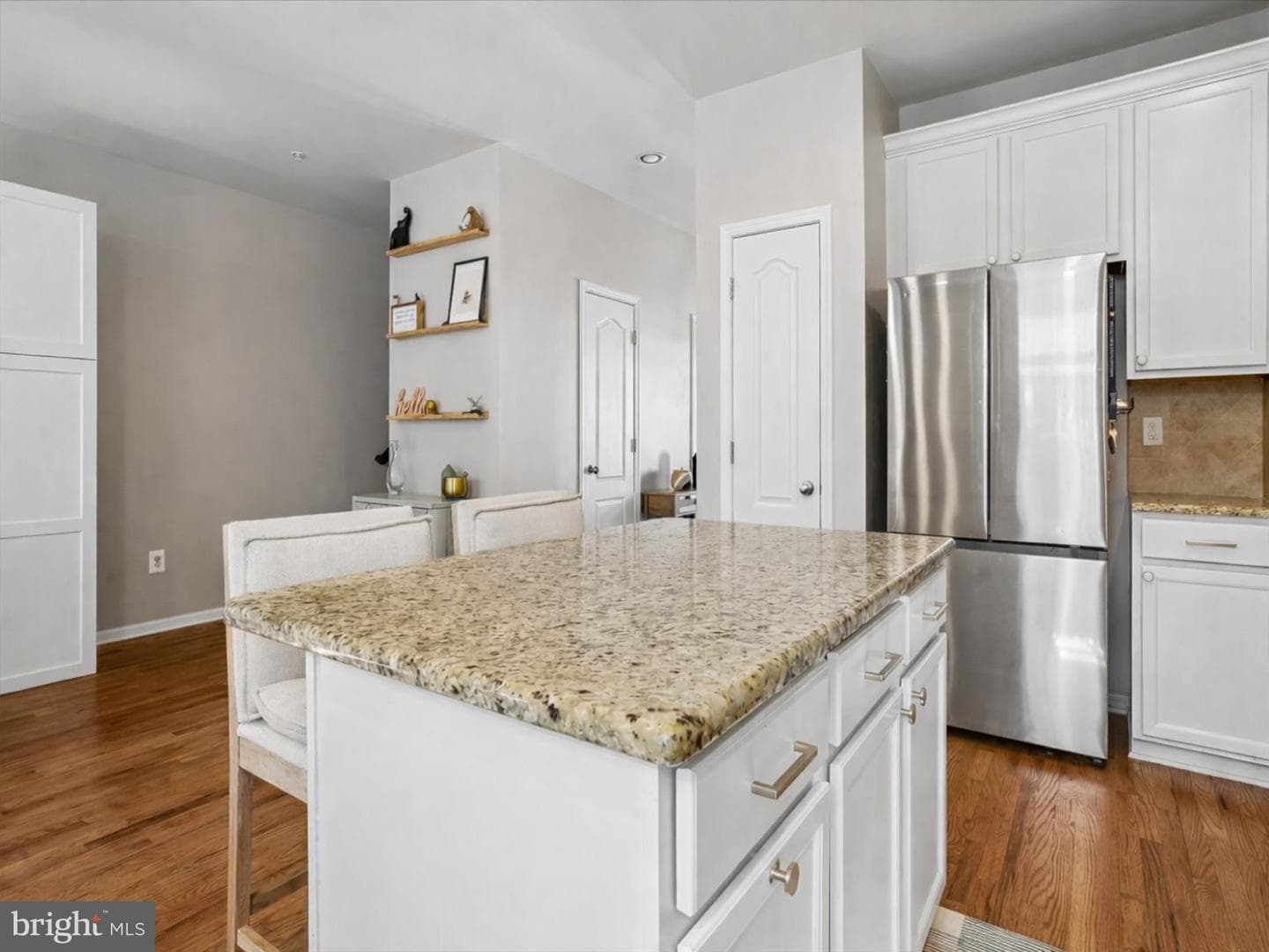 7326 Mockingbird Circle photo 12